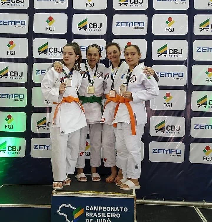 Lívia e Cauã conquistam medalhas no Brasileiro em Porto Alegre ...
